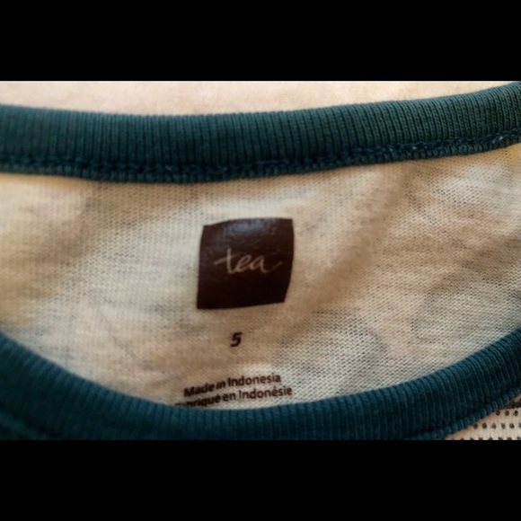 Tea girl’s dress size 5 - Picture 3 of 4